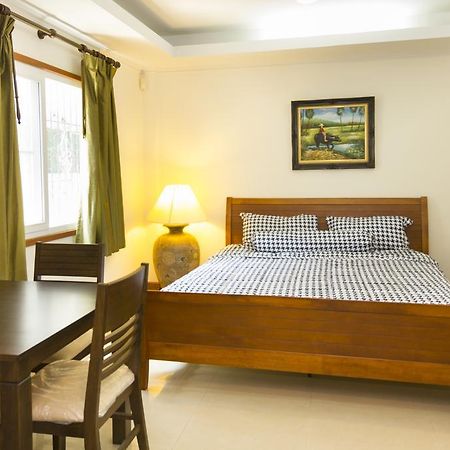 Nowhere Villa Mars Паттайя Экстерьер фото